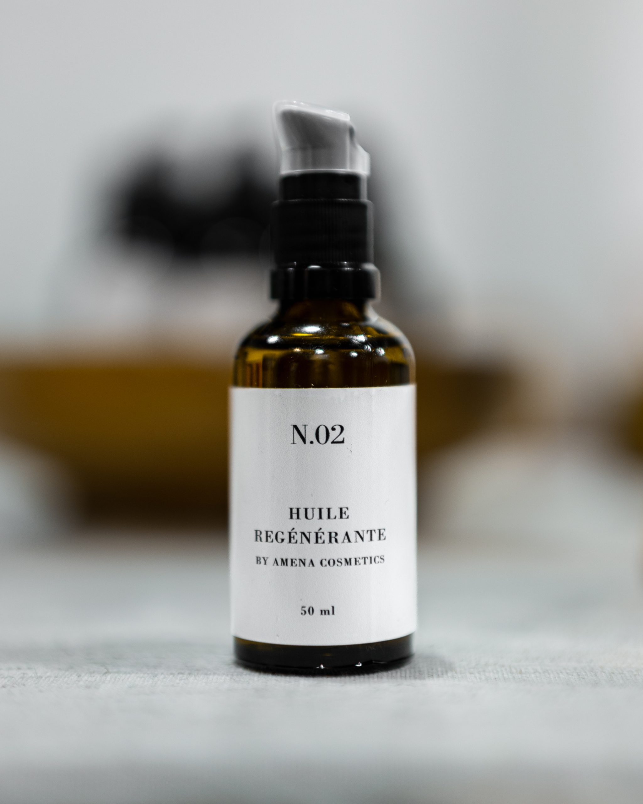 N.02 - Huile Régénérante Visage & Corps